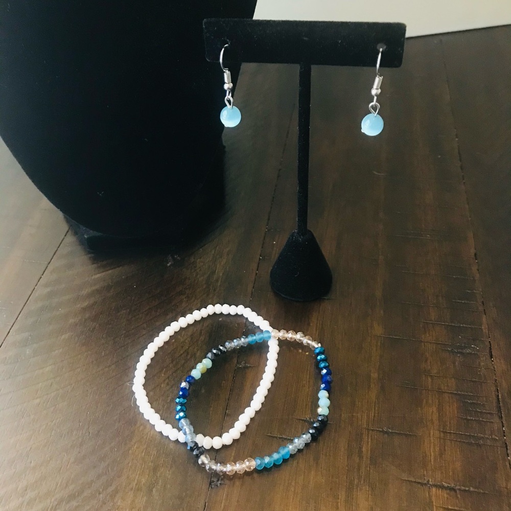 Beautiful crystal bead bracelets